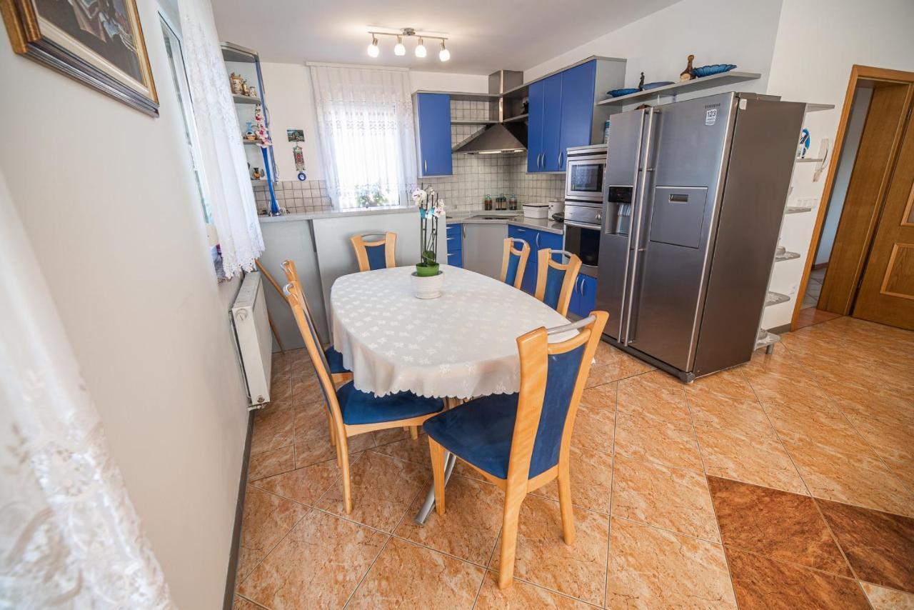 Apartment Zelimlje Škofljica الغرفة الصورة