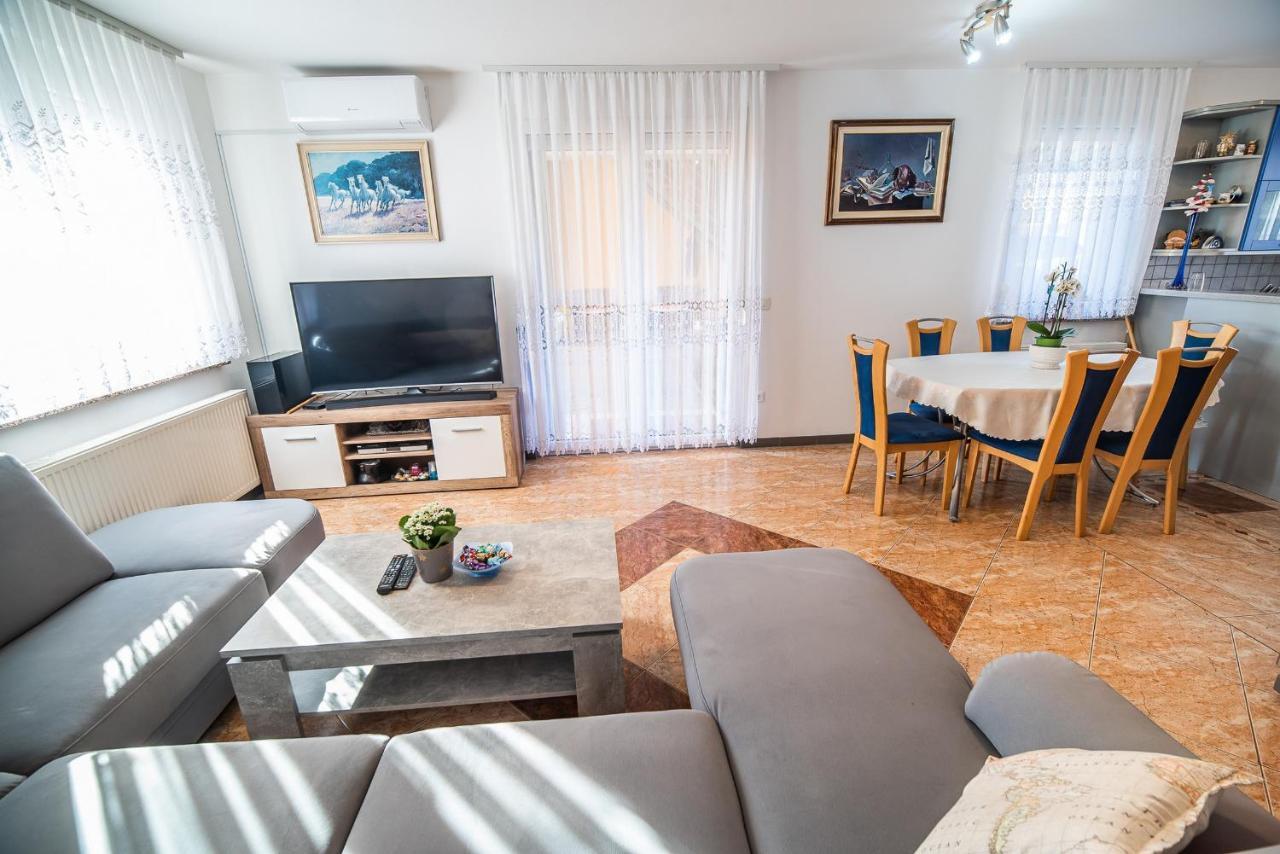 Apartment Zelimlje Škofljica الغرفة الصورة